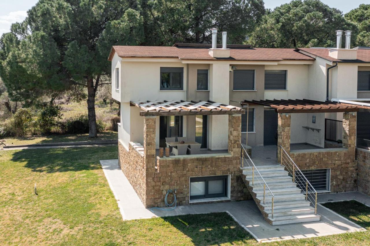 #Flh - Amalthia & Αthena Beachfront Houses In Pefkohori 외부 사진